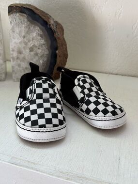 Vans baby Checkerboard Slip-On Sneakers - Black & White